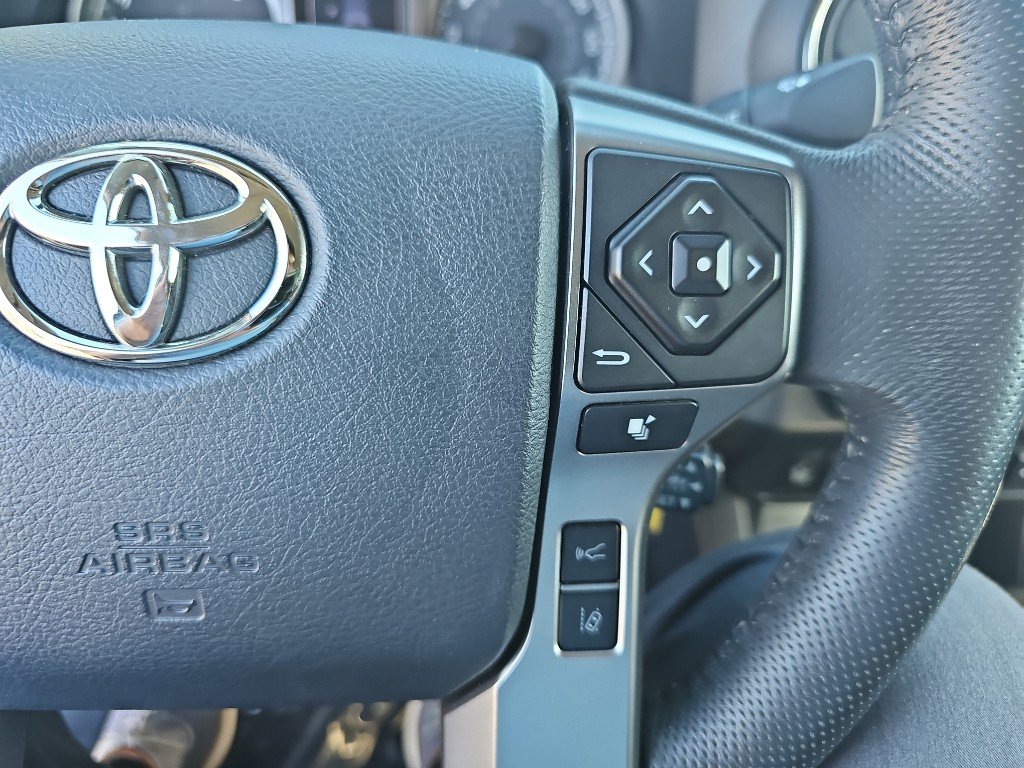 Used 2020 Toyota Tacoma SR5 image 13