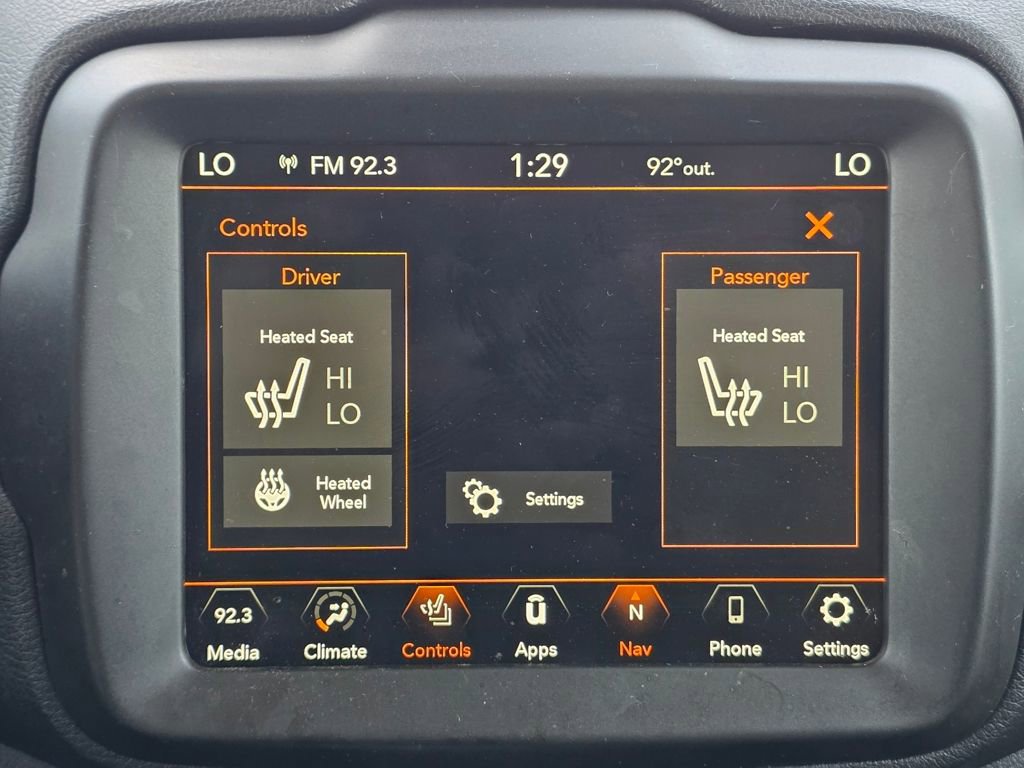 Used 2020 Jeep Renegade Limited w/ UConnect 8.4 Nav Group image 16