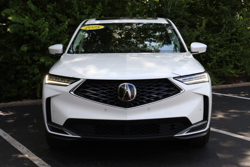 Used 2025 Acura MDX FWD w/ Technology Package image 2
