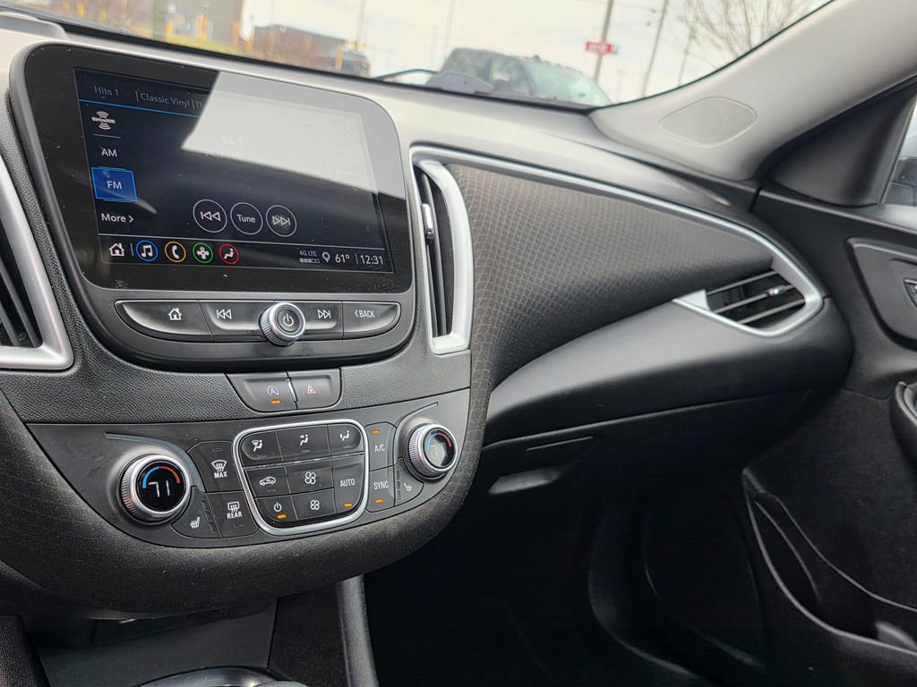 Used 2024 Chevrolet Malibu LT image 27