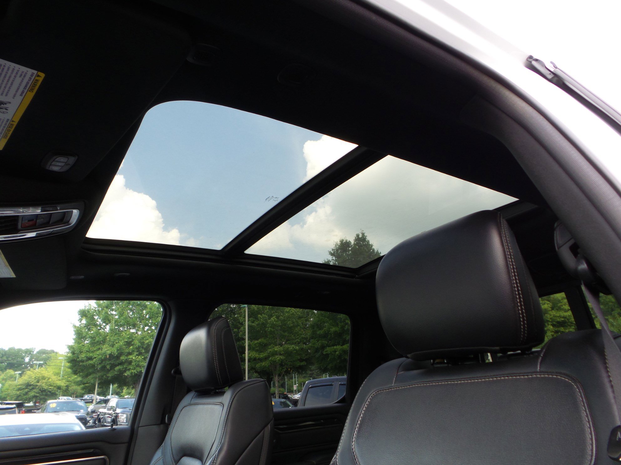 Used 2019 RAM 1500 Sport w/ Level 2 Equipment Group AWD/4WD image 7