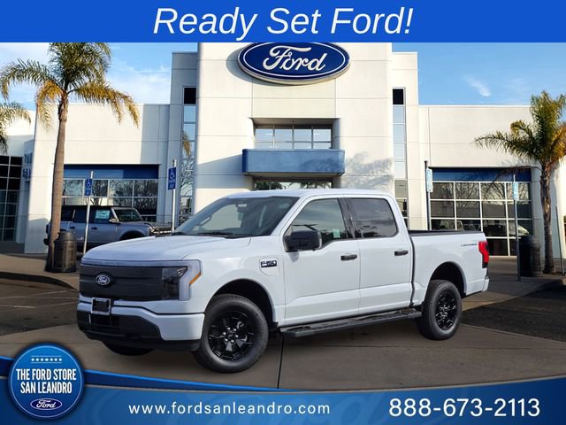 New 2025 Ford F150 Lightning XLT w/ Max Trailer Tow Package