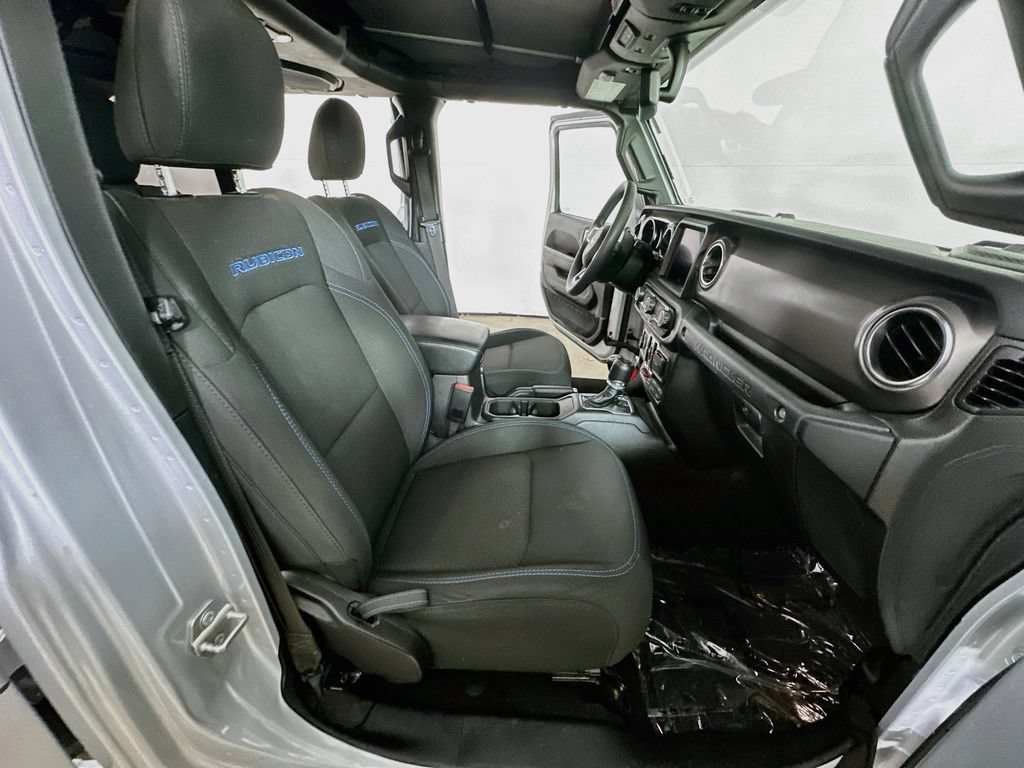 Used 2023 Jeep Wrangler Unlimited Rubicon 4xe AWD/4WD image 12