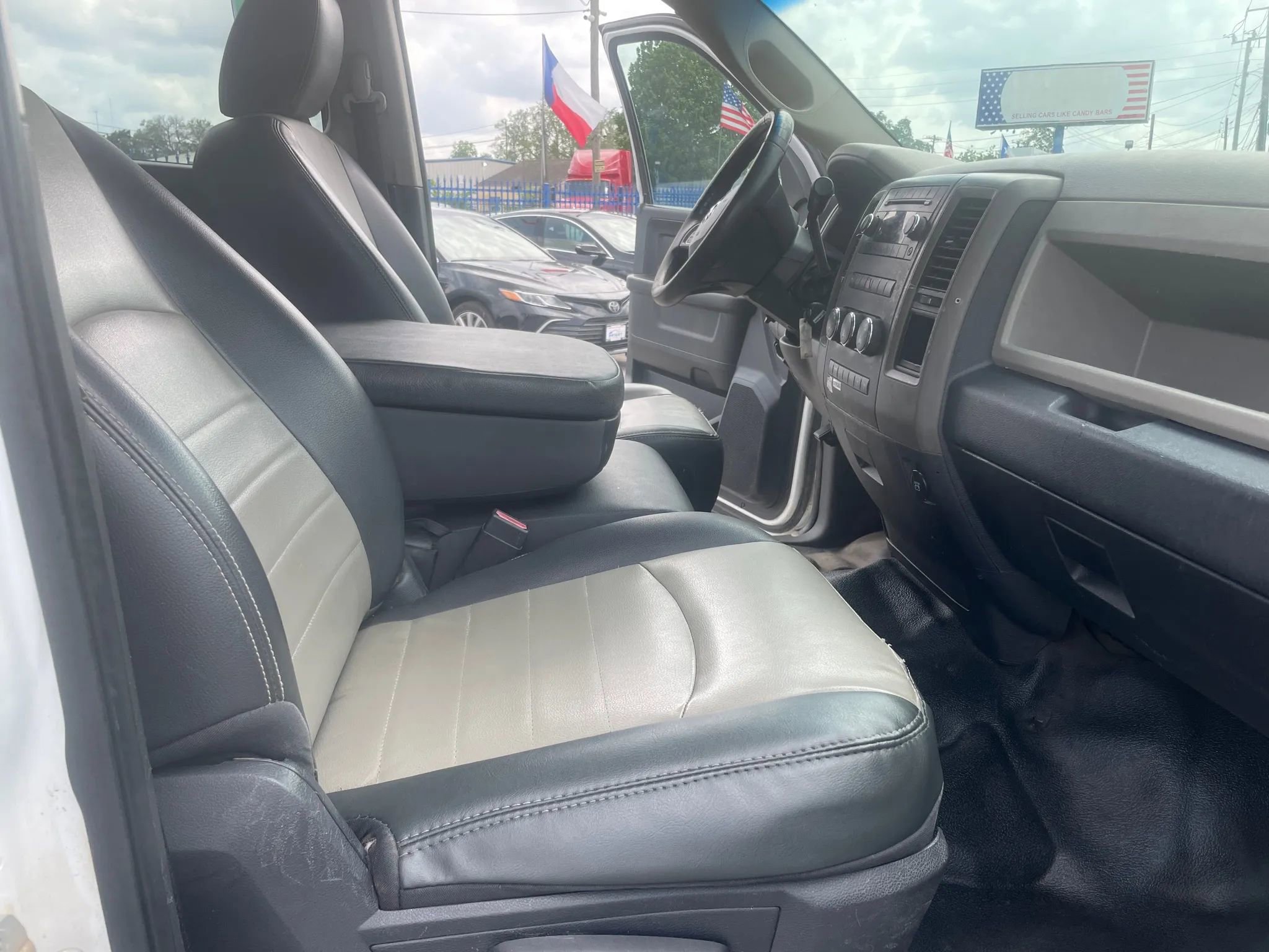 Used 2012 RAM 5500 2WD Crew Cab w/ Ambulance Prep Group image 18