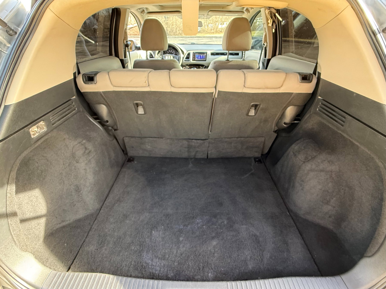 Used 2017 Honda HR-V EX image 18