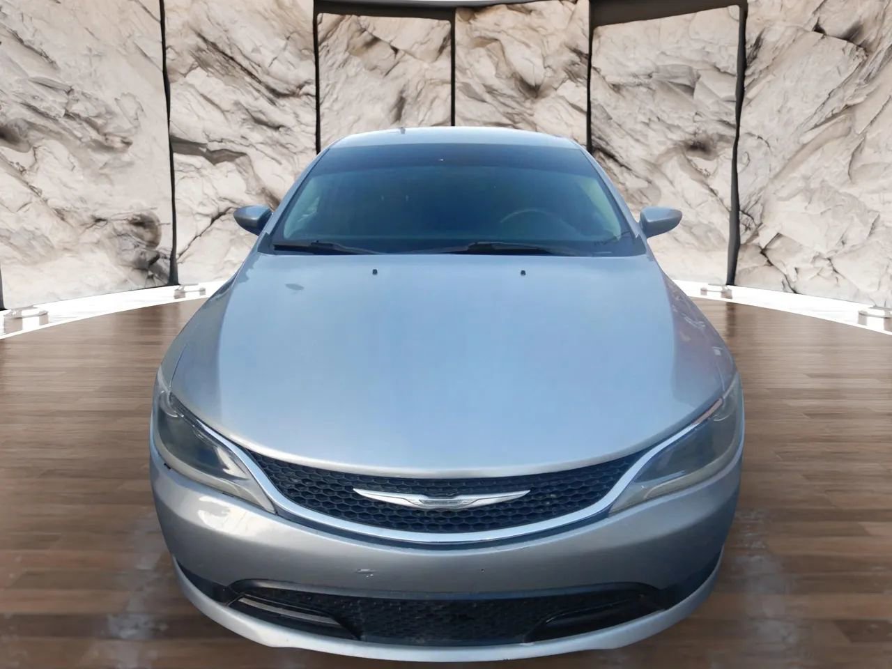 Used 2015 Chrysler 200 LX image 3