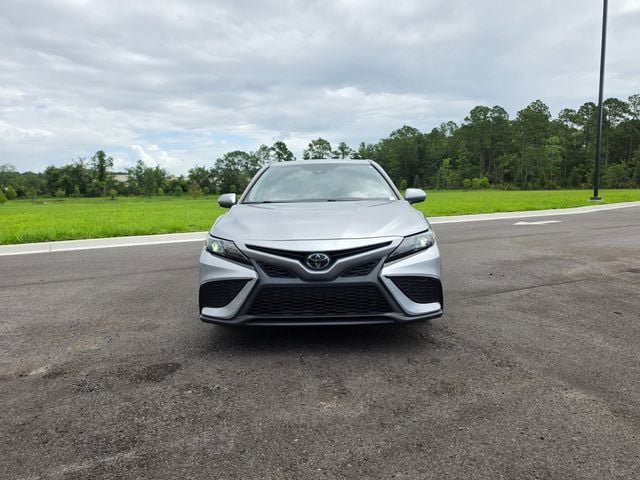 Used 2024 Toyota Camry SE FWD image 13