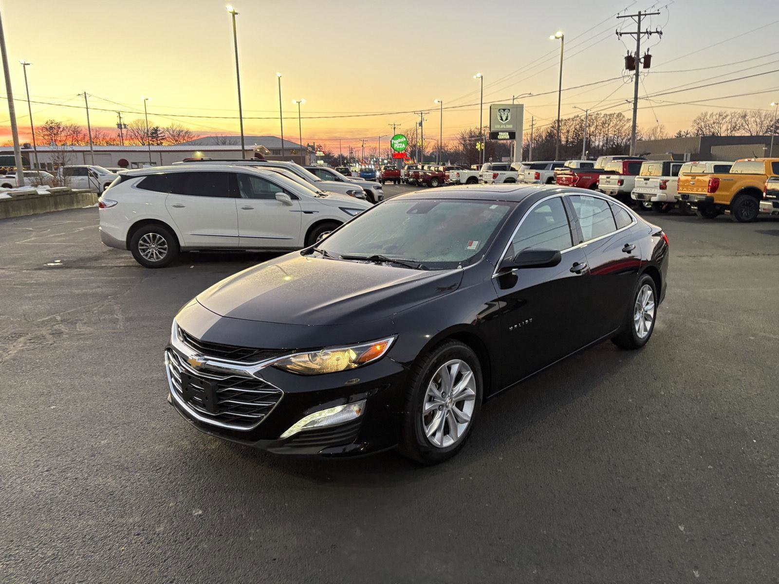 Used 2024 Chevrolet Malibu LT image 18