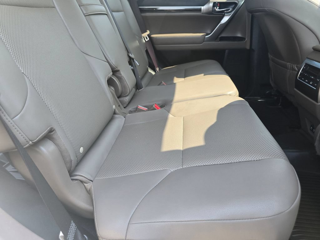 Used 2023 Lexus GX 460 Premium w/ Premium Package AWD/4WD image 14