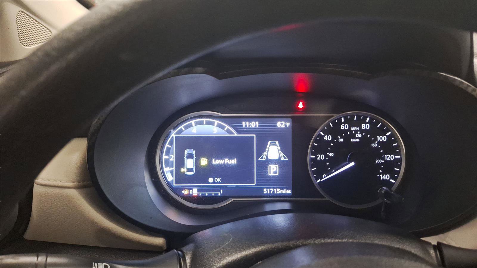 Used 2022 Nissan Versa SV w/ Trunk Package image 15