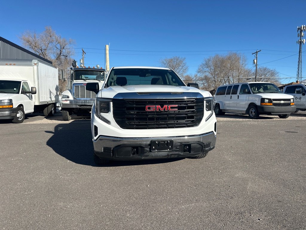 Used 2023 GMC Sierra 1500 Pro w/ Convenience Package image 2