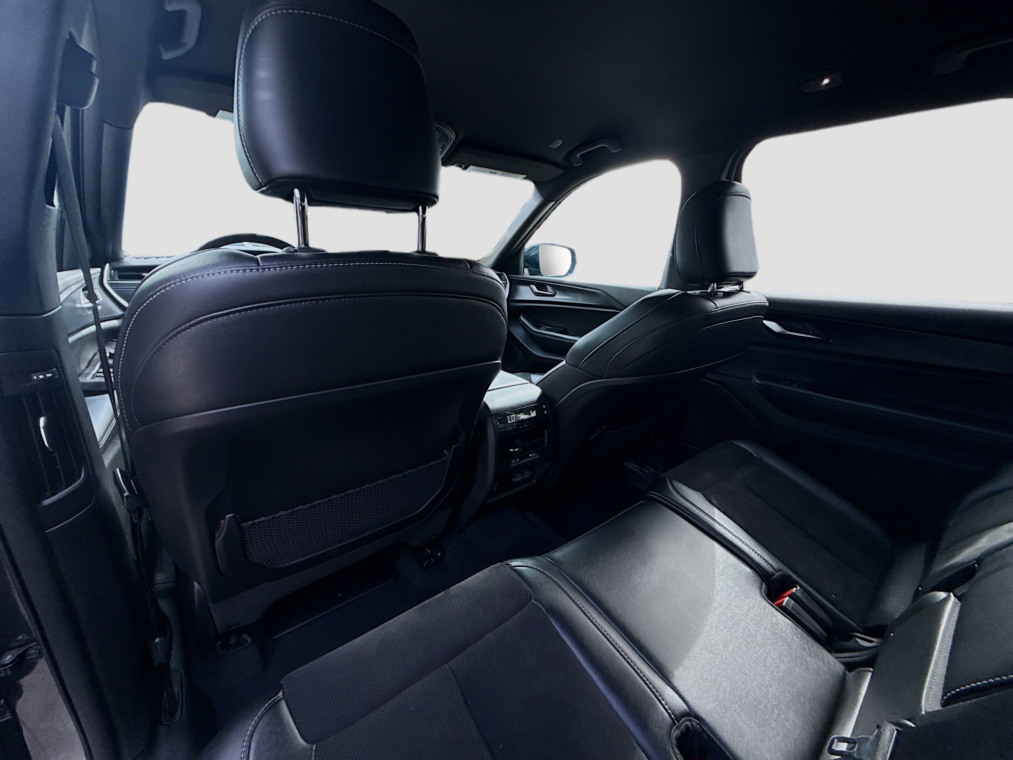 Used 2024 Jeep Grand Cherokee L Laredo image 24