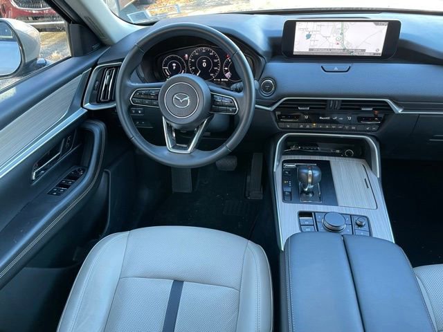 Certified 2024 MAZDA CX-90 Plug-In Hybrid w/ Premium Pkg image 11