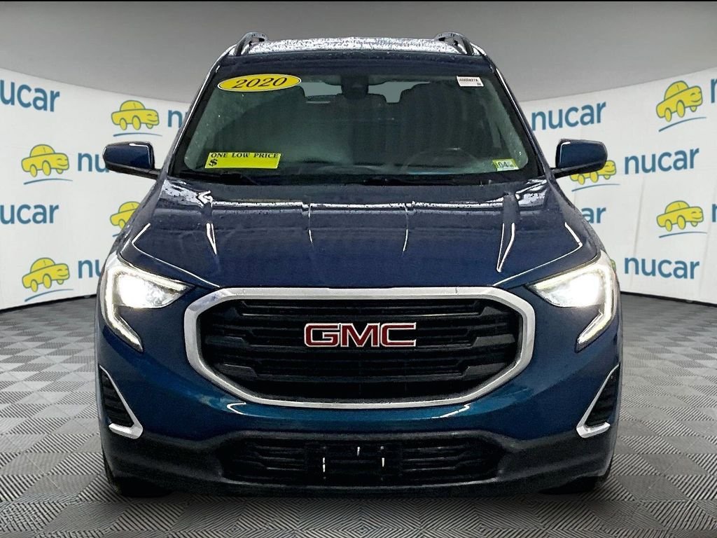 Used 2020 GMC Terrain SLE w/ Driver Convenience Package FWD image 2