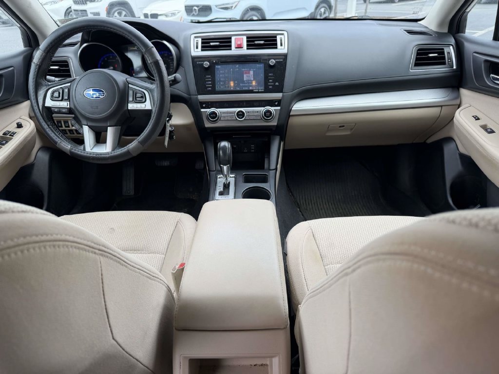 Used 2017 Subaru Outback 2.5i Premium AWD/4WD image 8