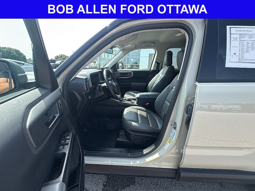Used 2025 Ford Bronco Sport Badlands AWD/4WD image 11
