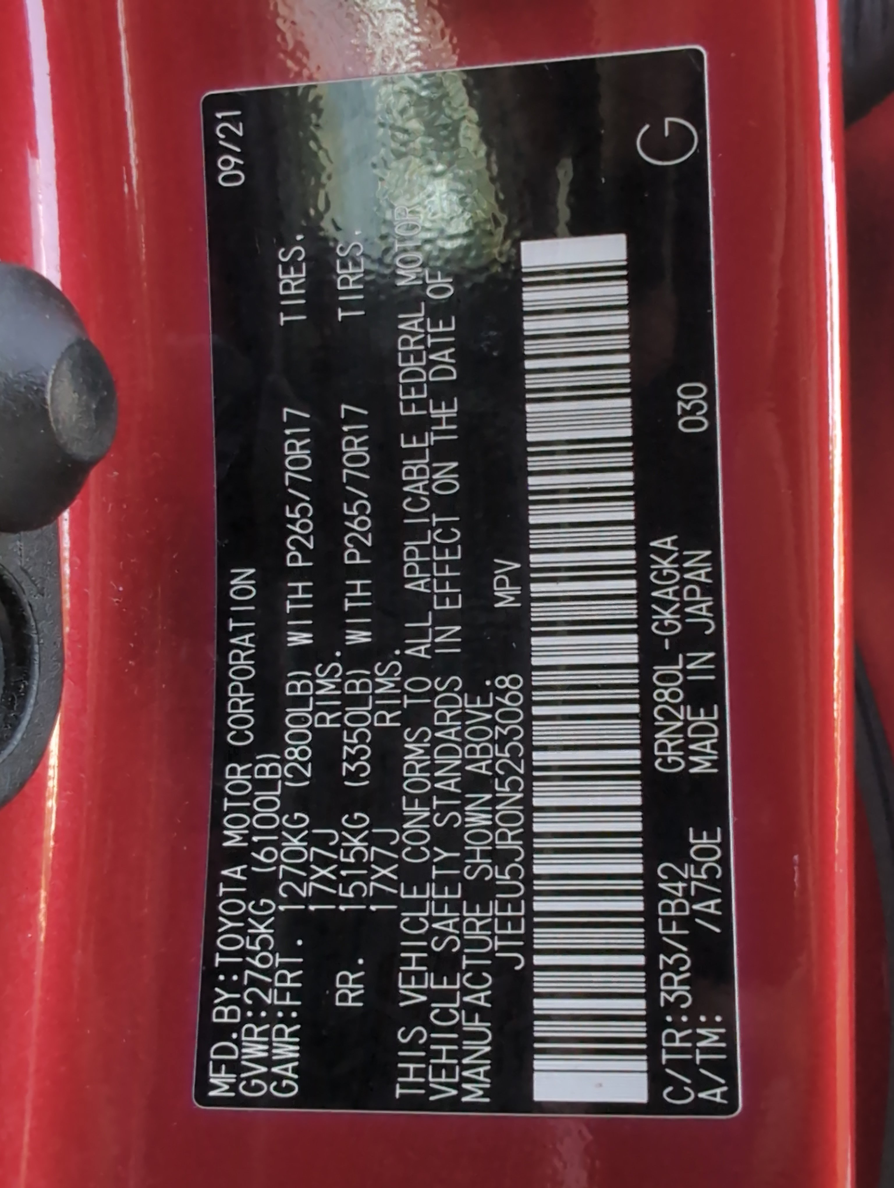 Used 2022 Toyota 4Runner SR5 RWD image 33