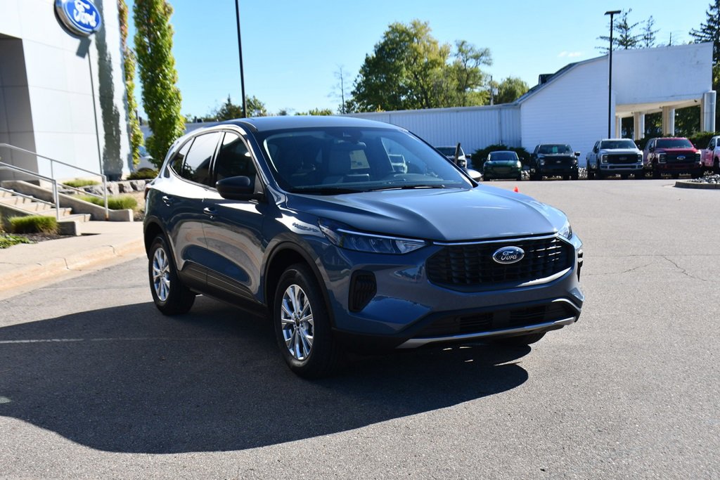New 2026 Ford Escape Active image 9