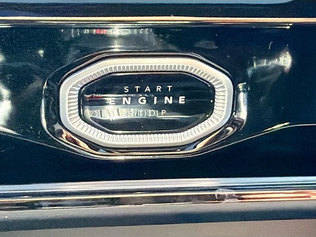 New 2026 Jeep Grand Cherokee Altitude AWD/4WD image 35