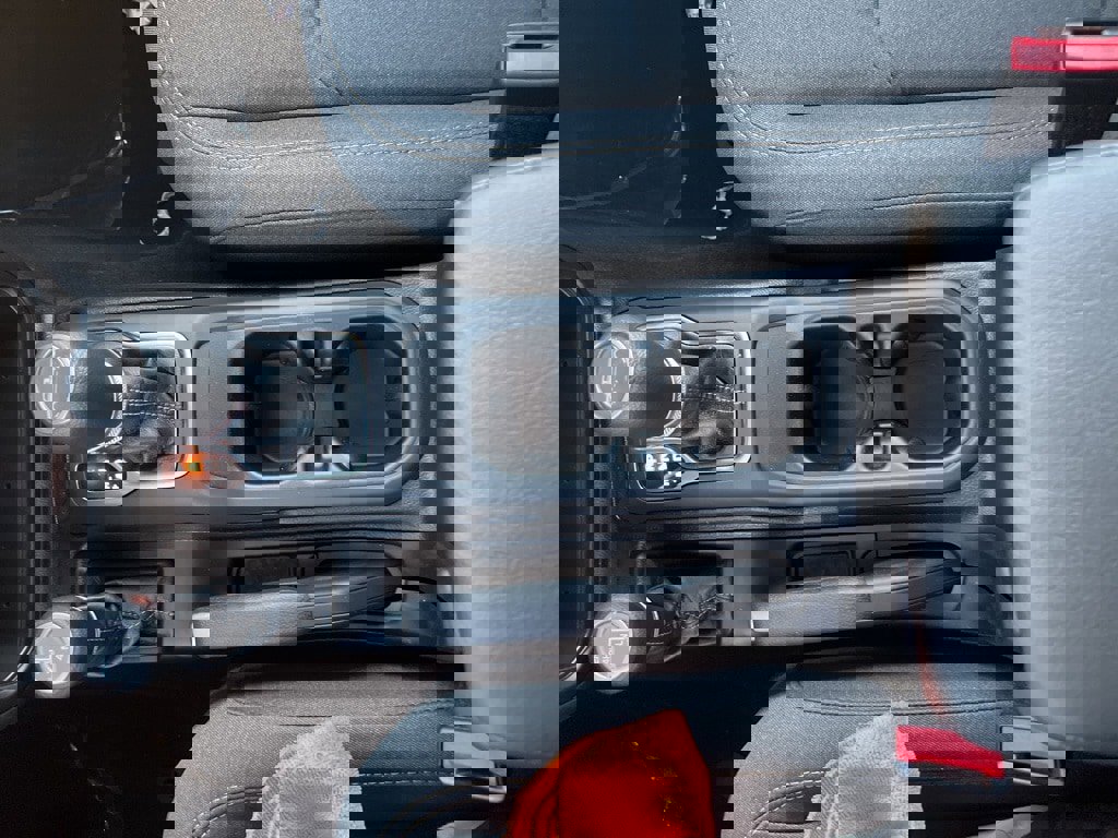 New 2026 Jeep Gladiator Sport image 33