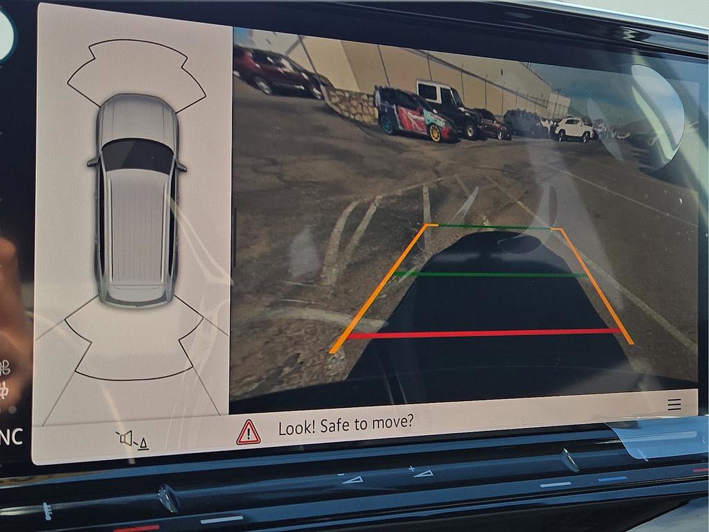 New 2026 Volkswagen Atlas SE FWD image 22