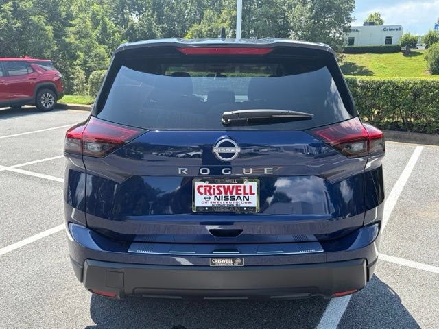 Certified 2026 Nissan Rogue SV FWD image 4