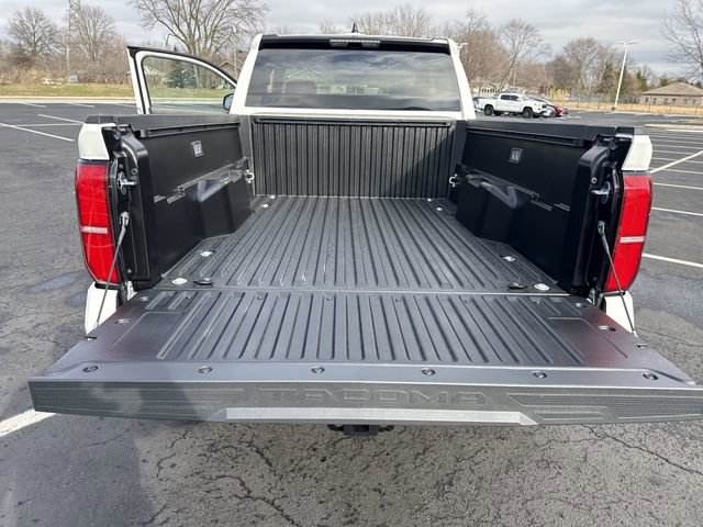 New 2026 Toyota Tacoma SR5 image 21