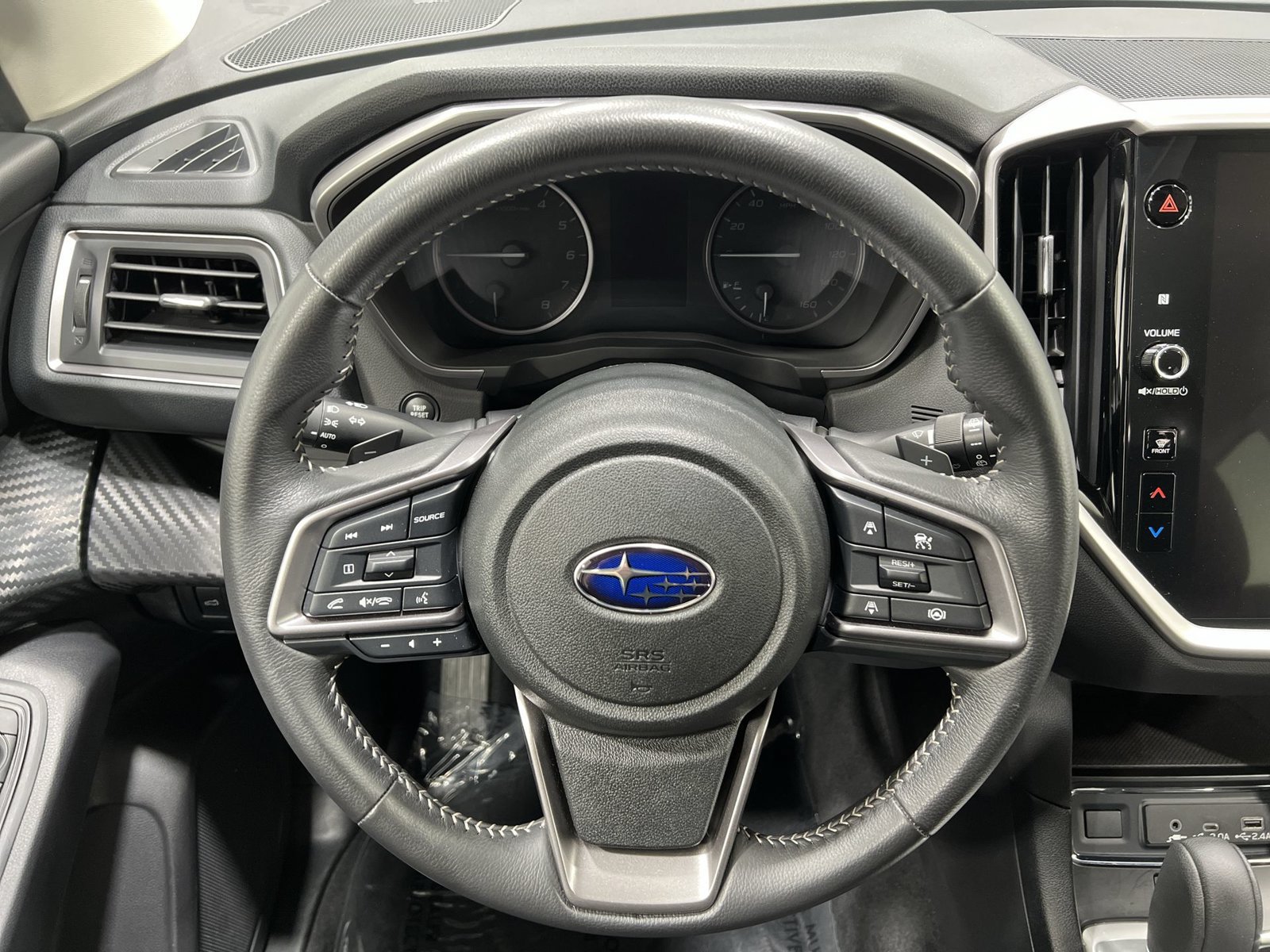 Used 2025 Subaru Ascent Premium AWD/4WD image 14