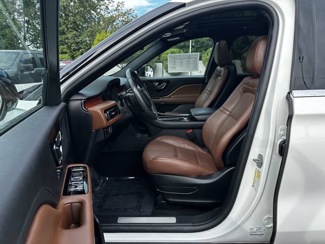 Certified 2024 Lincoln Aviator Reserve w/ Equipment Group 201A AWD/4WD image 19