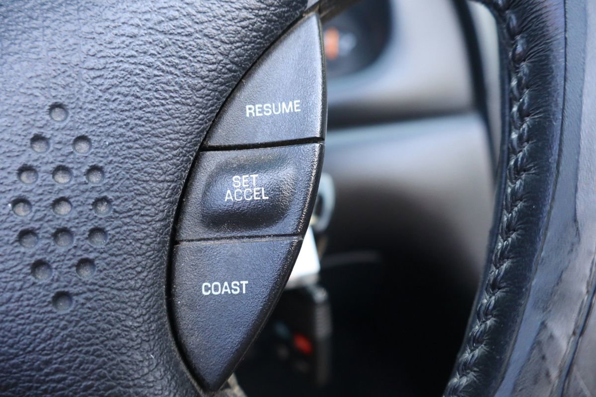 Used 1998 Ford Mustang GT image 28