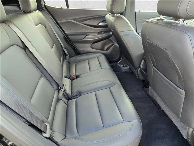 Used 2025 Buick Envista Sport Touring image 18