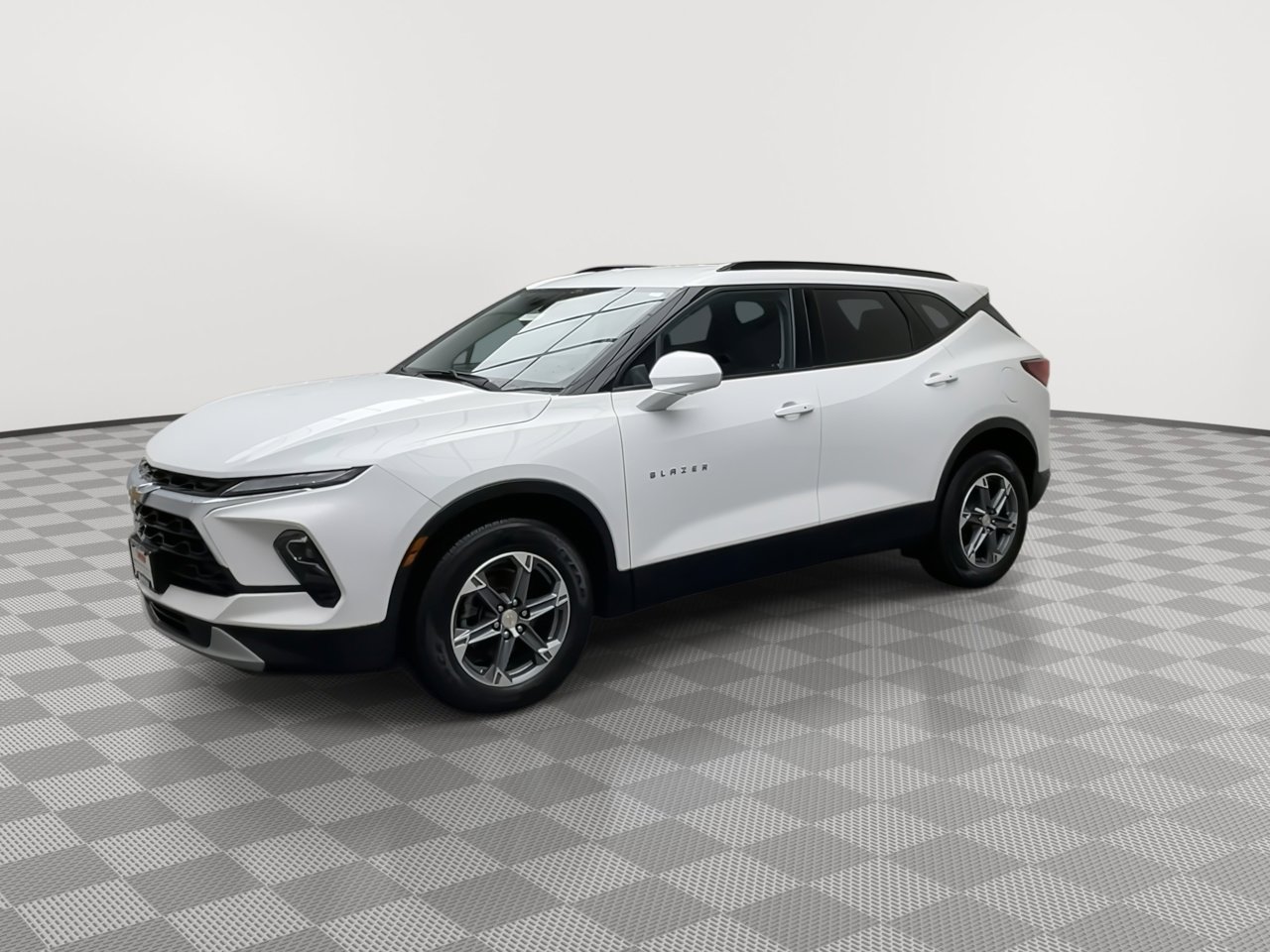 Certified 2023 Chevrolet Blazer LT w/ Convenience Package AWD/4WD image 38