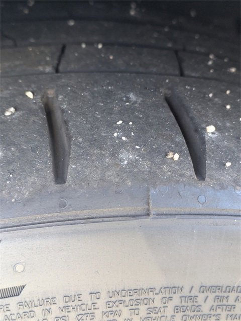 Used 2015 Chevrolet Corvette Z06 w/ 3LZ Preferred Equipment Group image 8