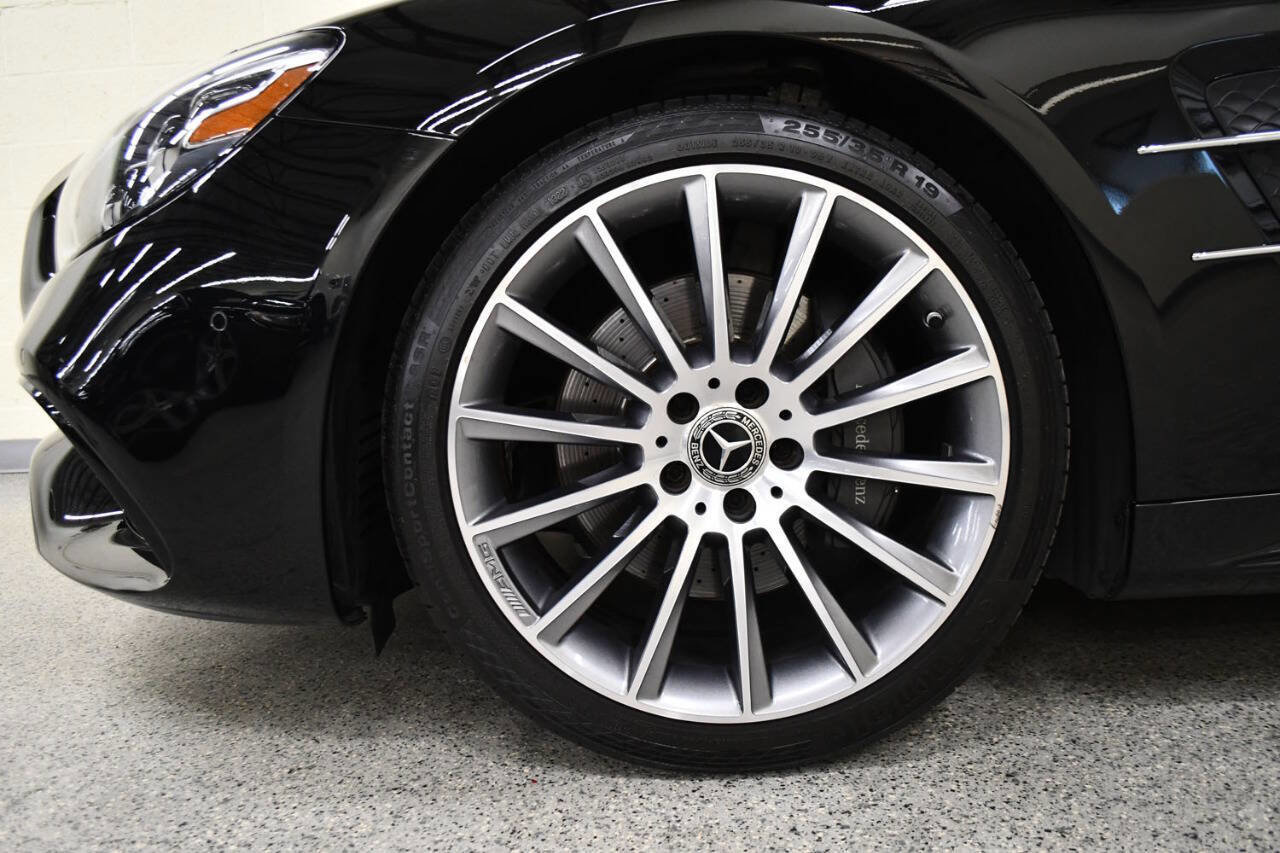 Used 2019 Mercedes-Benz SL 550 image 31