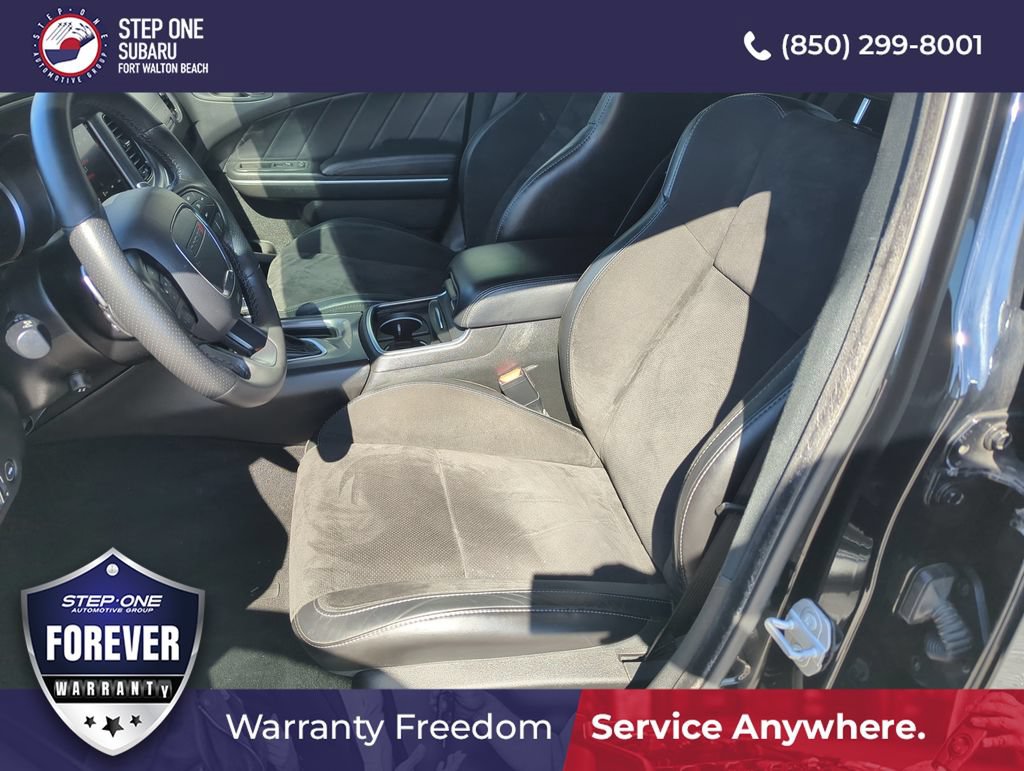 Used 2022 Dodge Charger R/T w/ Plus Group RWD image 12