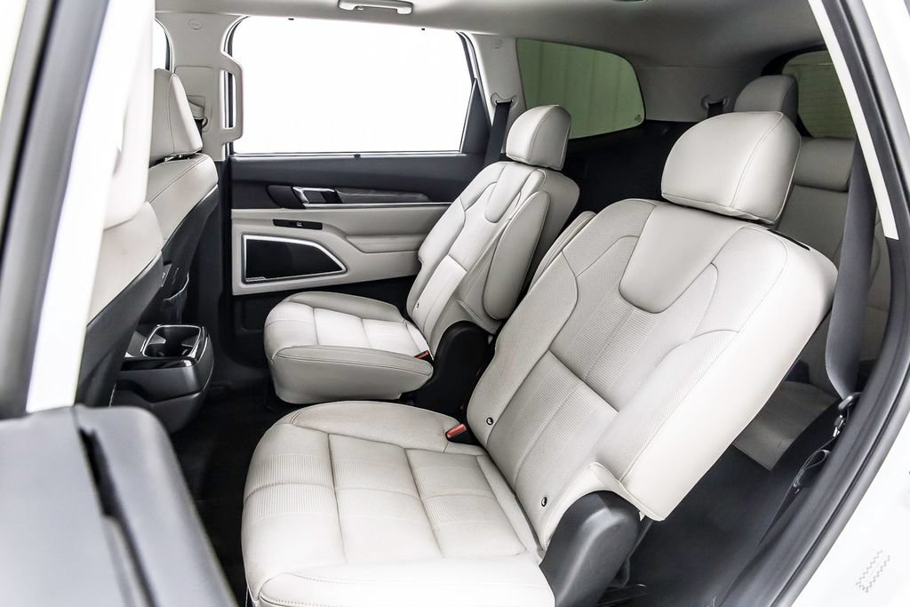 Used 2020 Kia Telluride EX w/ EX Premium Package FWD image 29