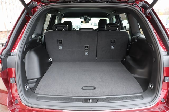 New 2025 Jeep Grand Cherokee Altitude image 32