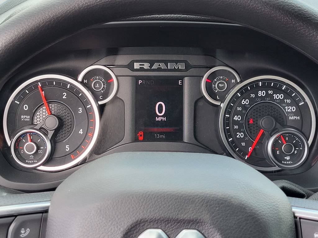 New 2026 RAM 2500 Tradesman AWD/4WD image 15
