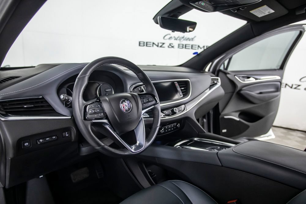 Used 2022 Buick Enclave Premium w/ Surround and Sites Package AWD/4WD image 23