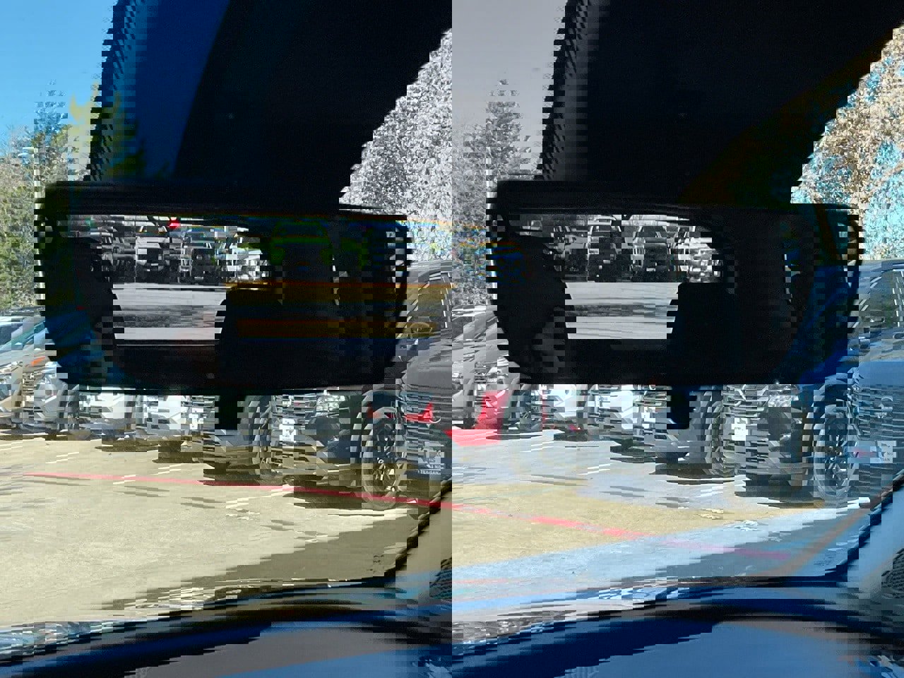 Used 2025 Kia Sportage LX image 27