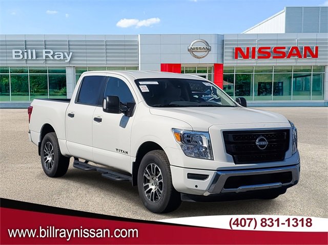 Certified 2024 Nissan Titan SV w/ SV Convenience Package image 1