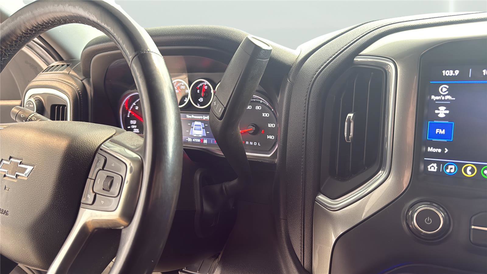 Used 2021 Chevrolet Silverado 1500 LT Trail Boss w/ Convenience Package II AWD/4WD image 20