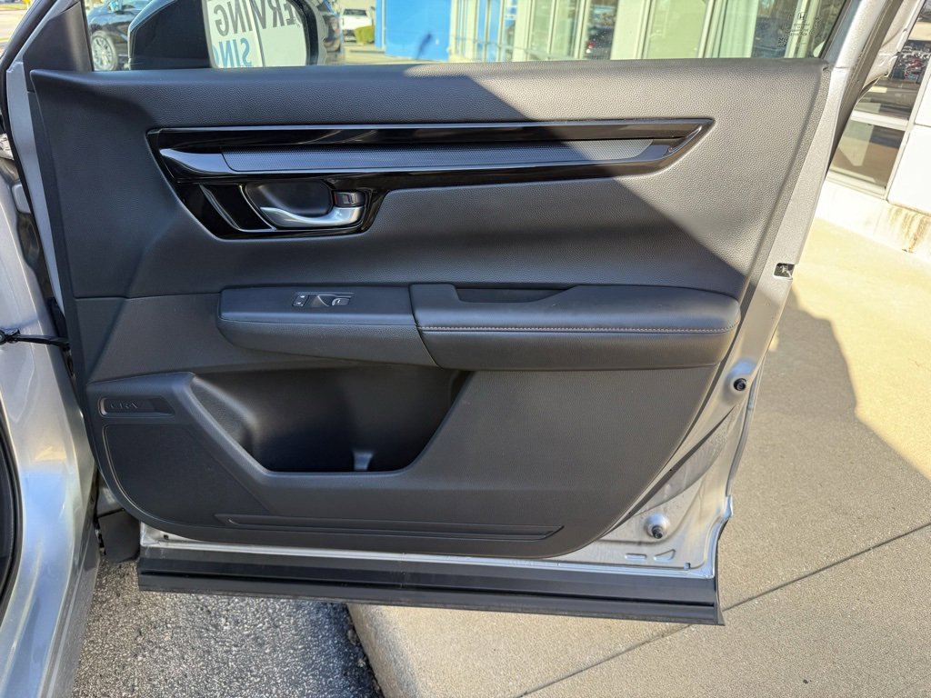Used 2023 Honda CR-V Sport Touring image 47