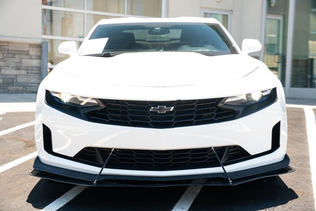 Used 2022 Chevrolet Camaro LS RWD image 4