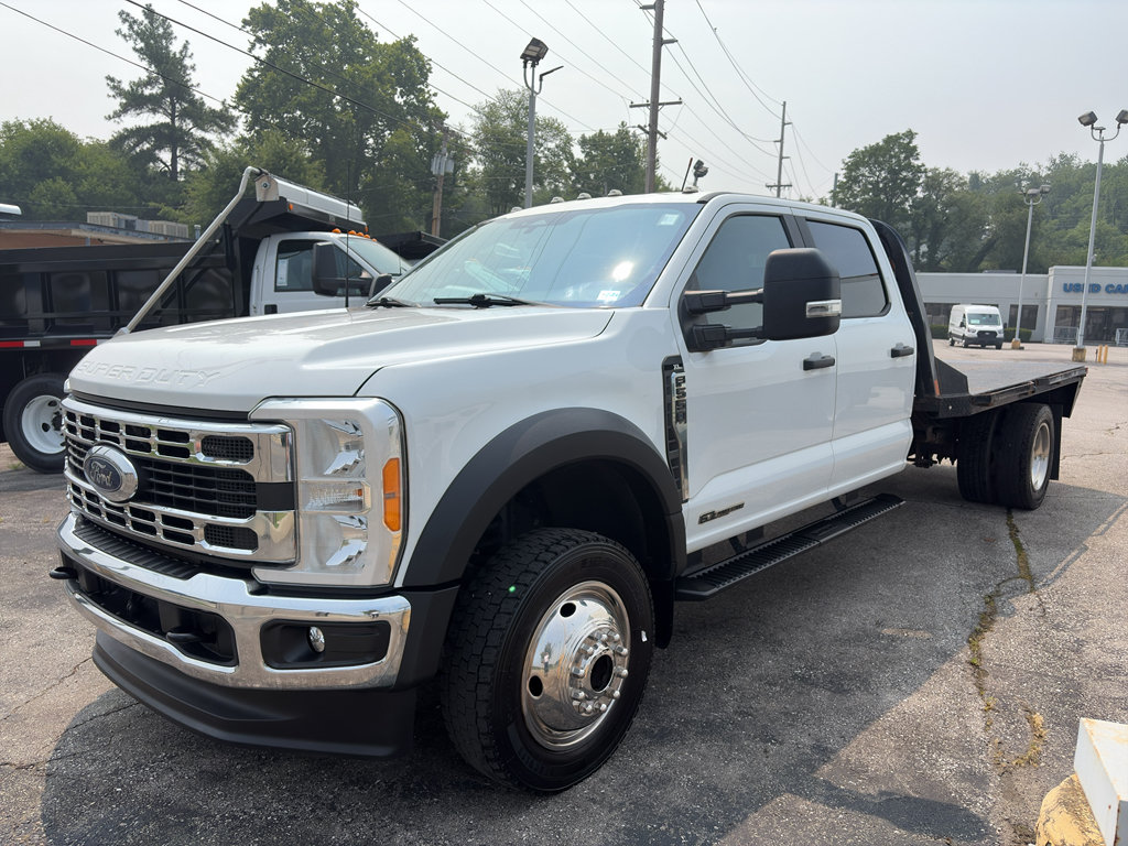 Used 2023 Ford F550 4x4 Crew Cab Super Duty image 1