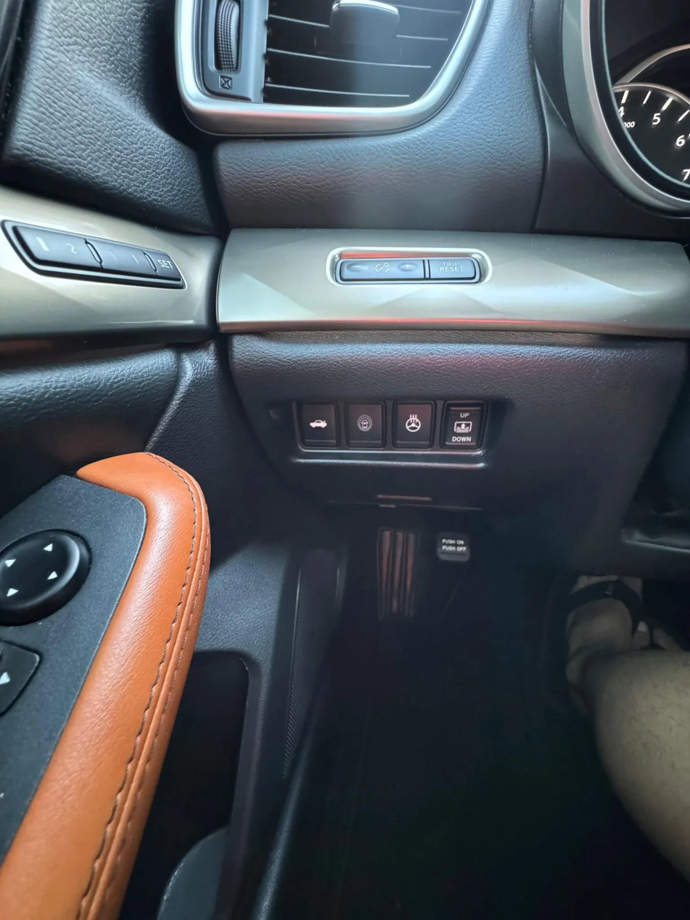 Used 2019 Nissan Maxima Platinum w/ Reserve Package image 15