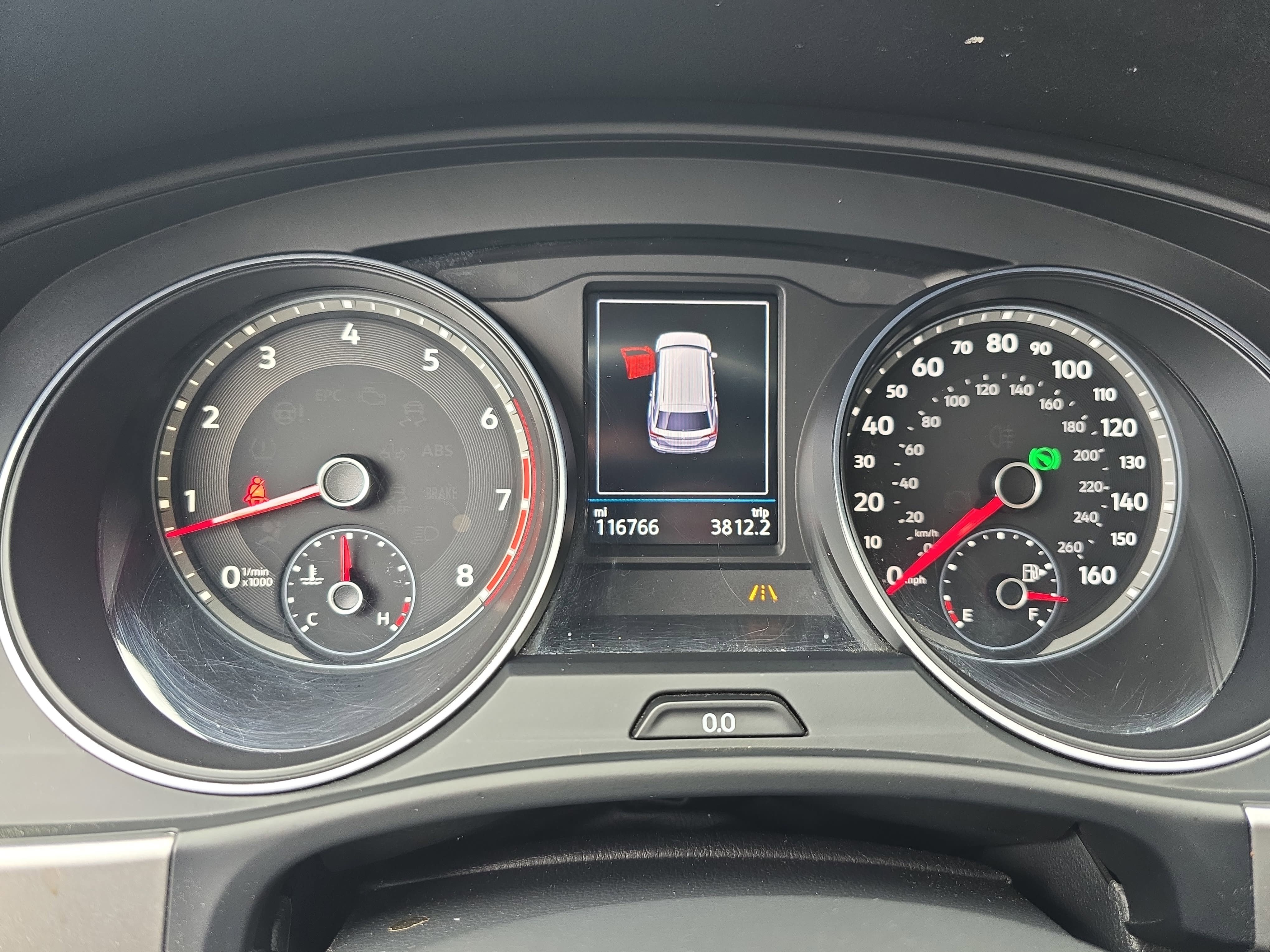 Used 2018 Volkswagen Atlas SEL w/ R-Line Package FWD image 19