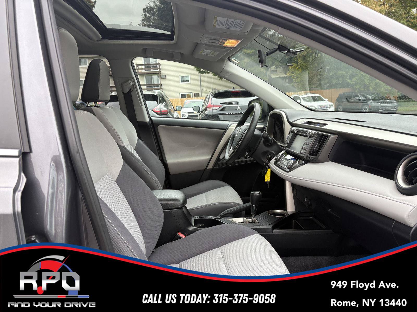 Used 2015 Toyota RAV4 XLE AWD/4WD image 31