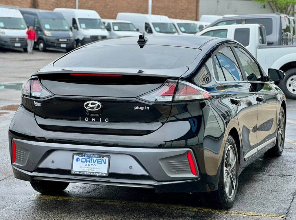 Used 2021 Hyundai Ioniq Limited FWD image 37