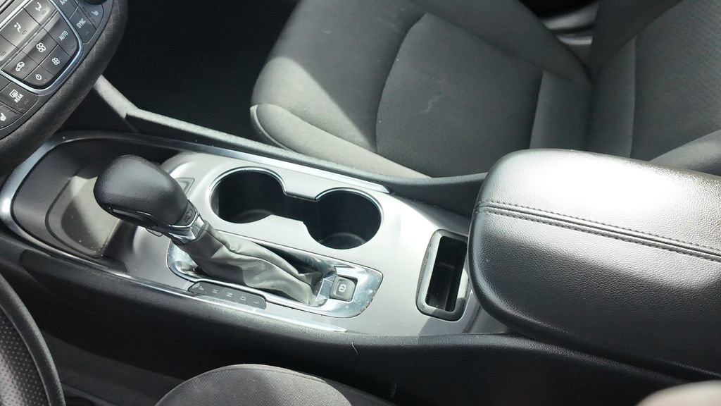 Used 2025 Chevrolet Malibu LT image 7